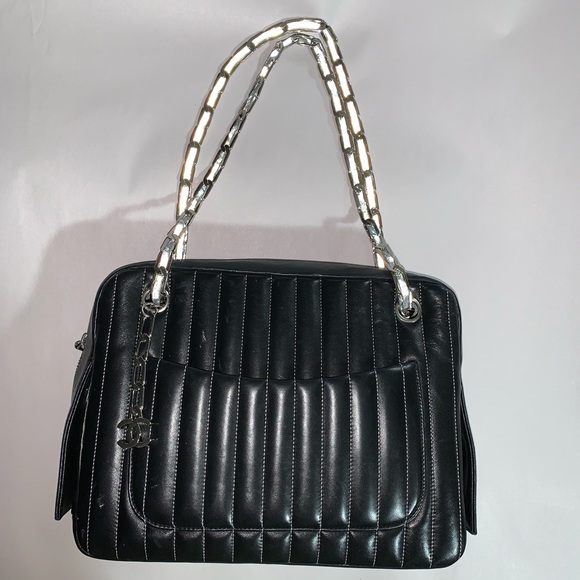 CHANEL black quilted lambskin CAMERA BAG purse - Picture 3 of 16